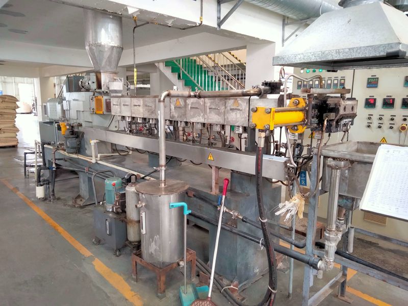 Sichuan Sunshine Plastics Co., LTD. خط تولید تولید کننده